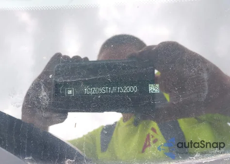 2018 Chevrolet Malibu Lt from USA, damaged, VIN 1G1ZD5ST1JF132000